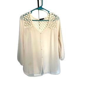 Jella Couture Women's Tan Lace Longe Sleeve Scoop Neck Lace Shoulder Blouse